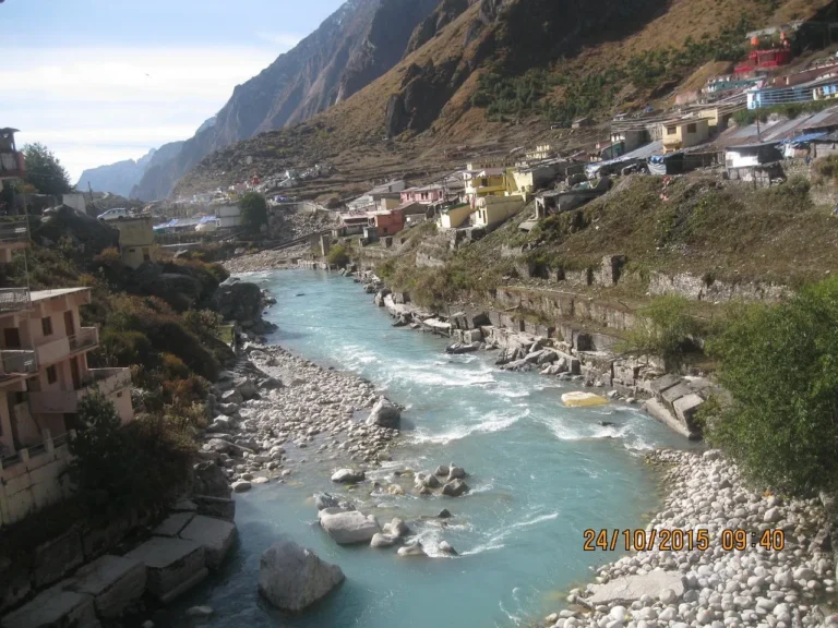 Delhi to Badrinath Force Urbania 4